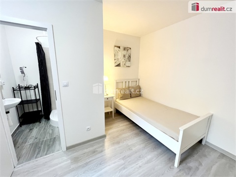 Pronájem bytu 1kk, 18 m² 2