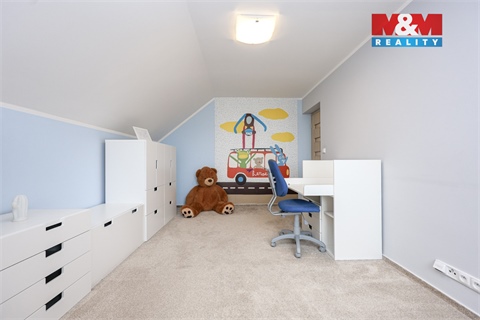 Prodej rodinného domu, 160 m² - 16