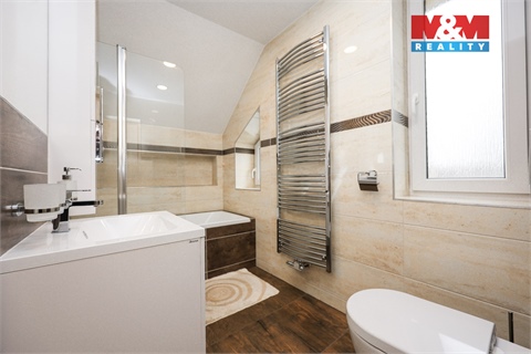 Prodej rodinného domu, 160 m² 10