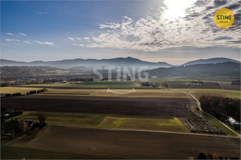 Prodej stavebního pozemku, 1 700 m² 6