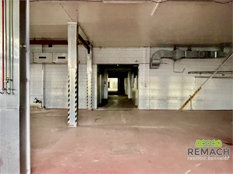 Pronájem skladu / haly, 1 100 m² - 10