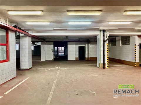 Pronájem skladu / haly, 1 100 m² - 2