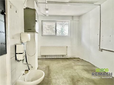 Pronájem skladu / haly, 1 100 m² 6