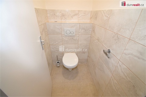 Pronájem bytu 3kk, 70 m² 10