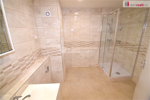 Pronájem bytu 3kk, 70 m² 8