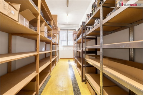 Prodej obchodních prostor, 191 m² 24