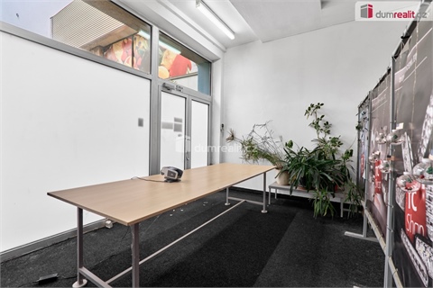 Prodej obchodních prostor, 191 m² 12