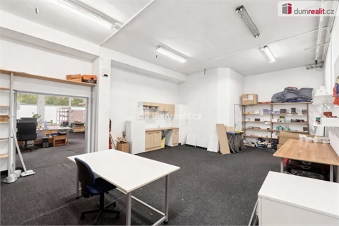 Prodej obchodních prostor, 191 m² 22