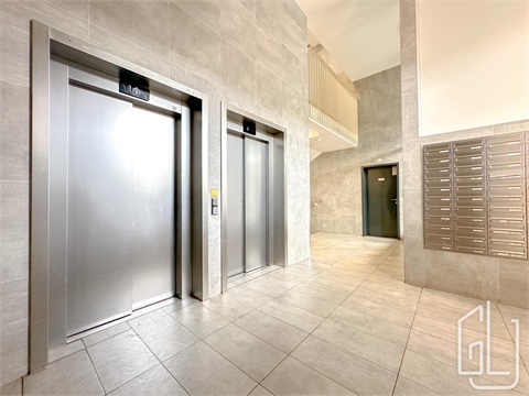 Pronájem bytu 2kk, 60 m² - 8