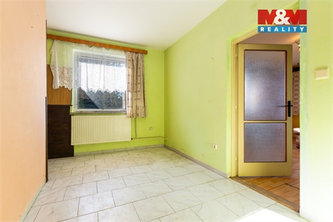 Prodej rodinného domu, 197 m² - 8