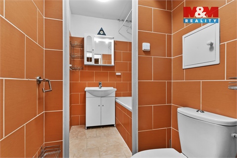 Prodej bytu 3+1, 77 m² 12