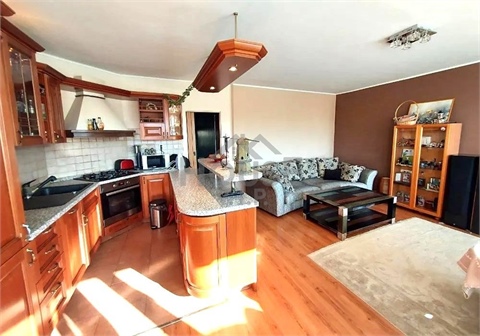 Prodej bytu 3kk, 74 m² 0