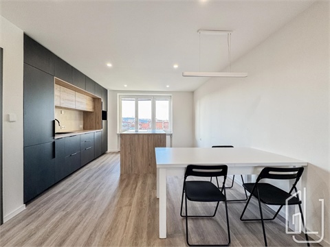 Pronájem bytu 2kk, 66 m² - 6