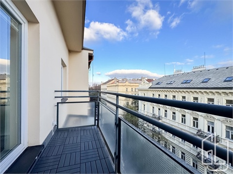 Pronájem bytu 2kk, 66 m² 6