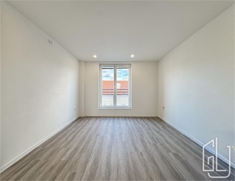 Pronájem bytu 2kk, 66 m² - 10