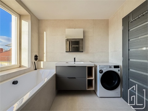 Pronájem bytu 2kk, 66 m² - 2