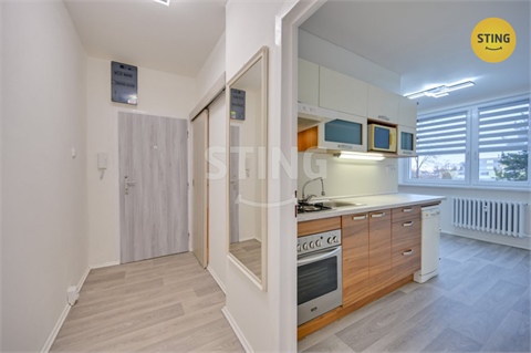 Prodej bytu 2+1, 56 m² 8