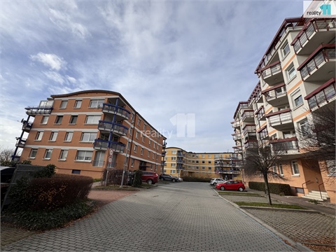 Pronájem bytu 1kk, 45 m² 0
