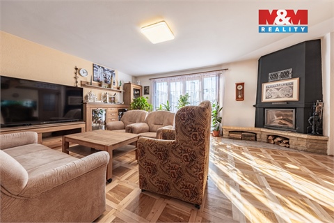 Prodej rodinného domu, 369 m² - 4