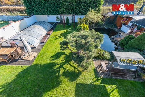 Prodej rodinného domu, 369 m² 18