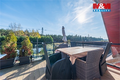 Prodej rodinného domu, 369 m² - 14