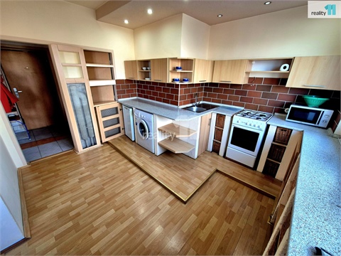 Prodej bytu 1+1, 37 m² 0