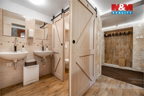 Prodej restaurace, 1 500 m² - 4