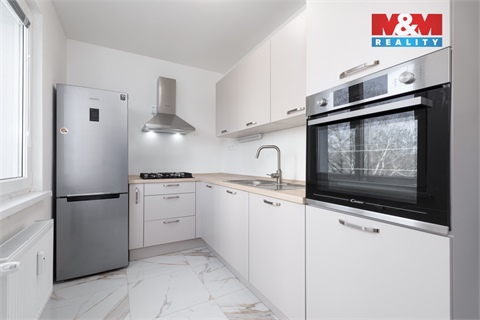 Prodej bytu 2+1, 65 m² - 12