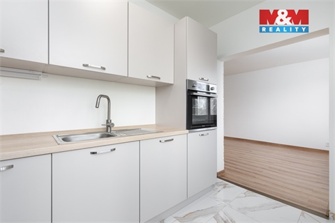 Prodej bytu 2+1, 65 m² 14