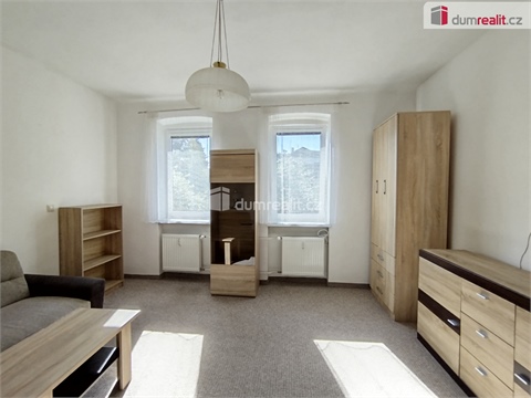 Prodej bytu 1+1, 35 m² 0