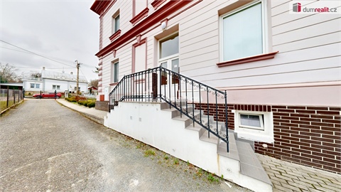 Pronájem bytu 1kk, 27 m² - 0