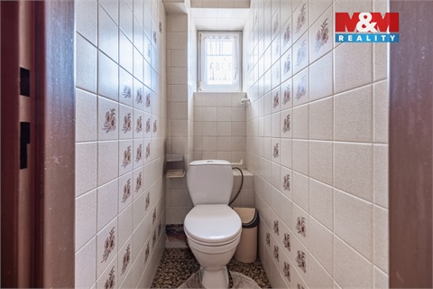 Prodej rodinného domu, 780 m² - 8