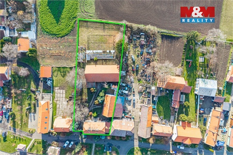 Prodej rodinného domu, 780 m² - 0