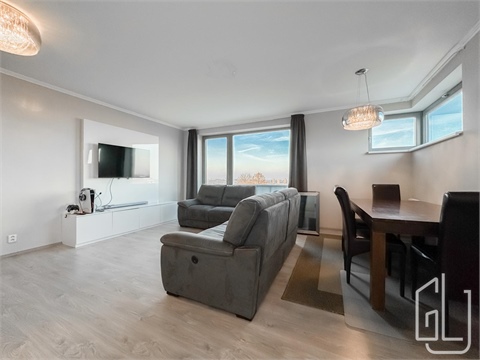 Prodej bytu 4kk, 141 m² - 2