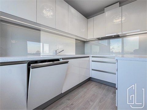 Prodej bytu 4kk, 141 m² 4