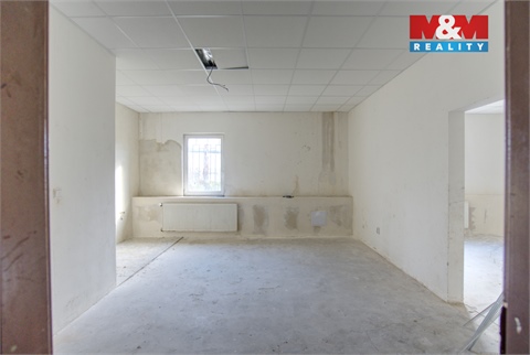 Prodej rodinného domu, 500 m² 4