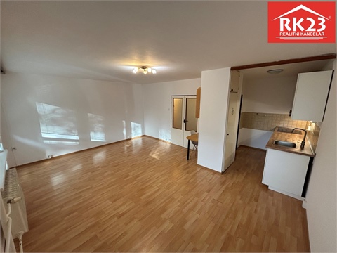 Pronájem bytu 1kk, 39 m² 0