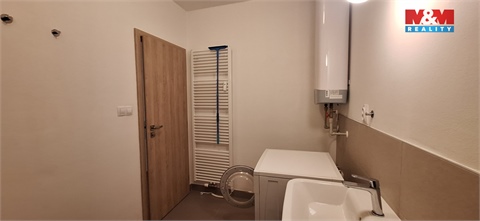 Pronájem bytu 2kk, 54 m² - 18