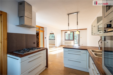 Prodej rodinného domu, 190 m² - 10