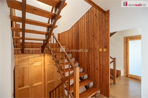 Prodej rodinného domu, 190 m² 4