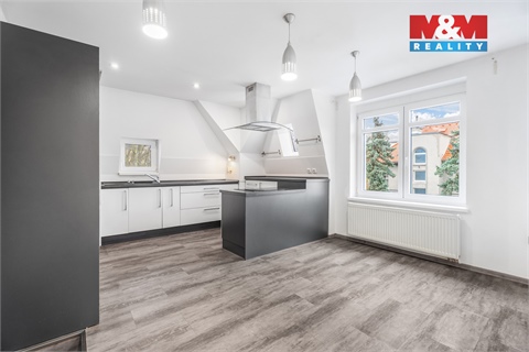 Prodej bytu 3kk, 72 m² 2