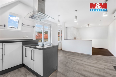 Prodej bytu 3kk, 72 m² - 0