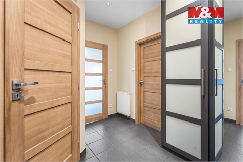 Prodej bytu 3kk, 72 m² 14