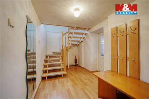 Prodej rodinného domu, 182 m² - 14