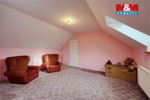 Prodej rodinného domu, 182 m² - 22