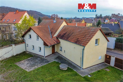 Prodej rodinného domu, 182 m² 0