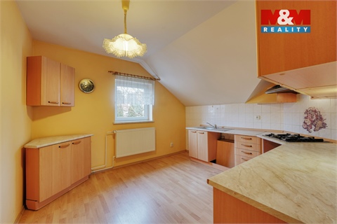 Prodej rodinného domu, 182 m² - 16