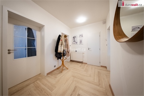 Pronájem bytu 3kk, 83 m² - 8