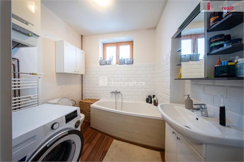 Pronájem bytu 3kk, 83 m² 2