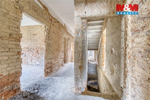 Prodej rodinného domu, 252 m² - 16